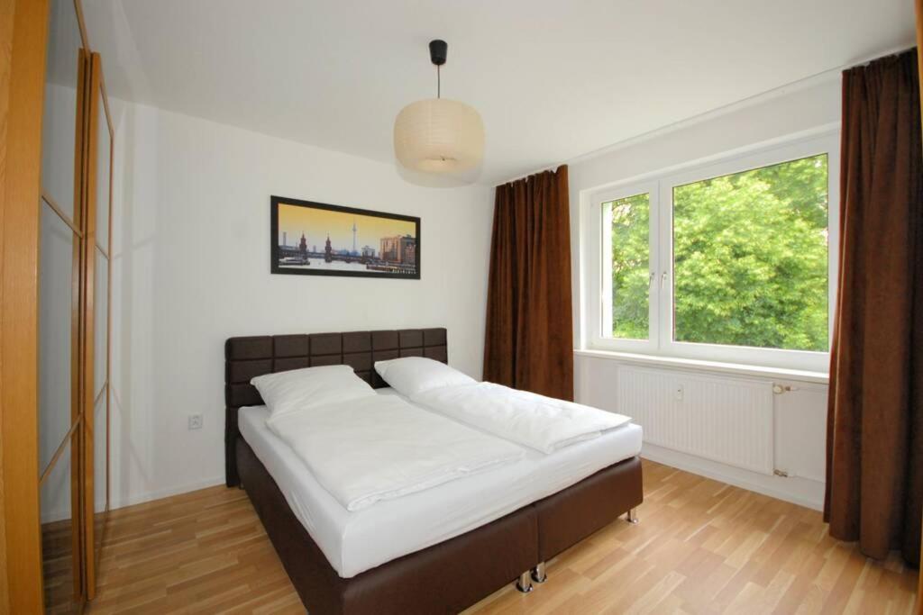 East Side Appartement *